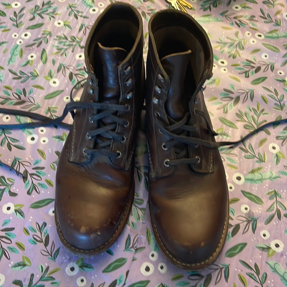 [SOLD] Wolverine 1000 mile size 10.5 hiking boot
